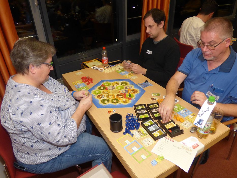 Catan-2019-11-30-171520.JPG