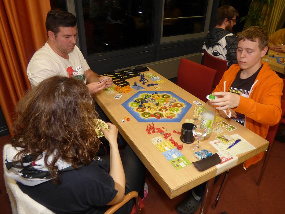 Catan-2019-11-30-171534.JPG