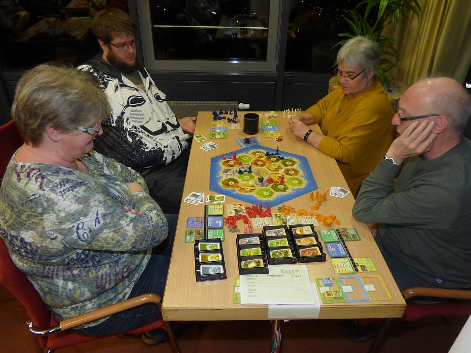 Catan-2019-11-30-171548.JPG